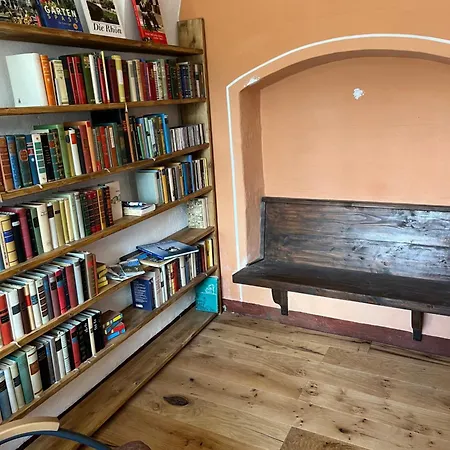 ゲストハウス Schloss1611