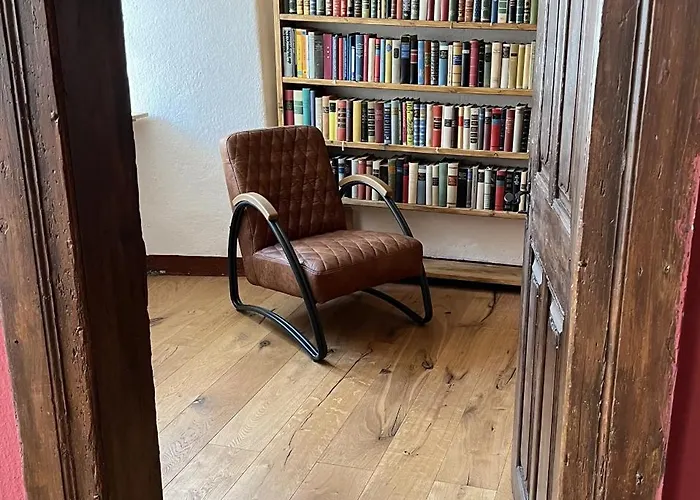 ゲストハウス Schloss1611